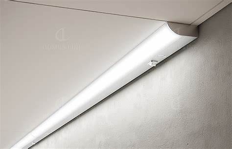 AB REGLETA SOBREPONER LED FLOW 220/240V CON INTERRUPTOR ON/OFF ALUMINIO PLATA MATE 