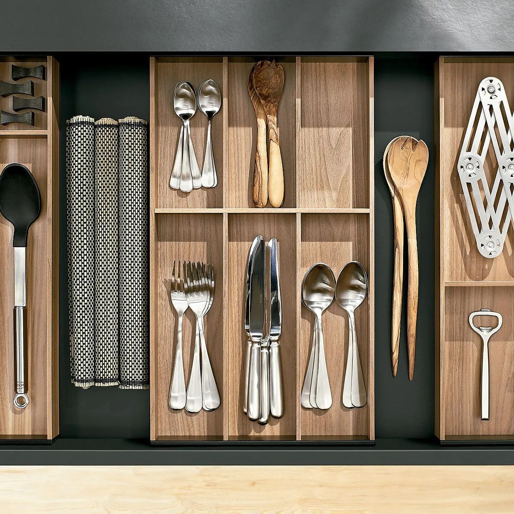 AMBIALINE BANDEJA CUBERTERO PARA CAJONES LEGRABOX DE BLUM 