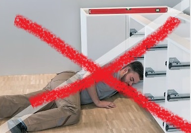 AXILO PATA DE MUEBLE CON DESLIZADOR DE REGULACION 