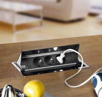 CONI MODULO KIT ENCHUFE ABATIBLE ENCASTRE 