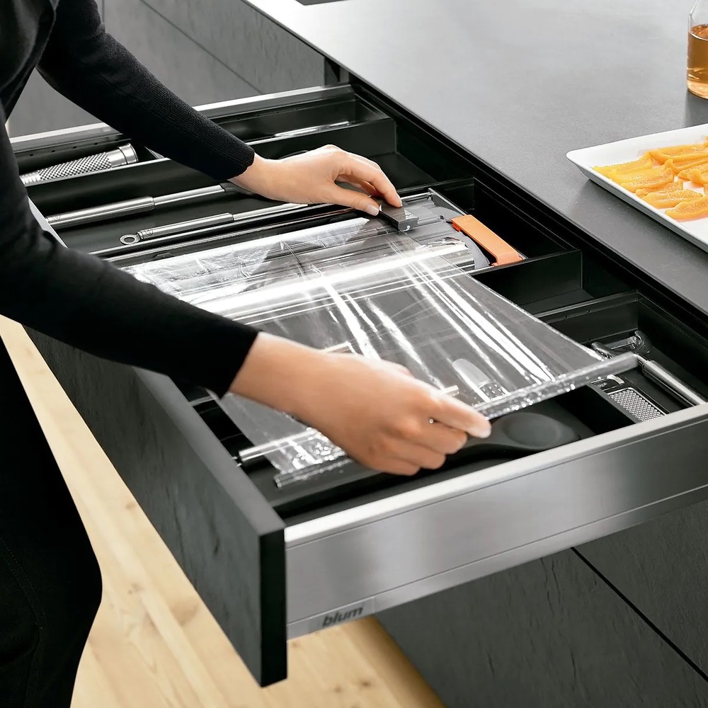 CORTADOR AMBIALINE DE FILM TRANSPARENTE + PAPEL ALUMINIO PARA CAJONES BLUM LEGRABOX 