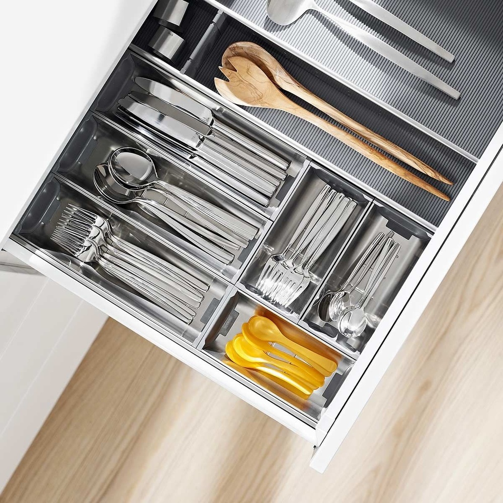 CUBERTERO EUROBOX PLUS COMBINACIONES HABITUALES Y DIVISORIOS BLUM ORGA-LINE 
