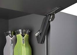 KESSEBOHMER SISTEMA ALZAMIENTO PUERTA FREE SPACE ACCESORIOS 
