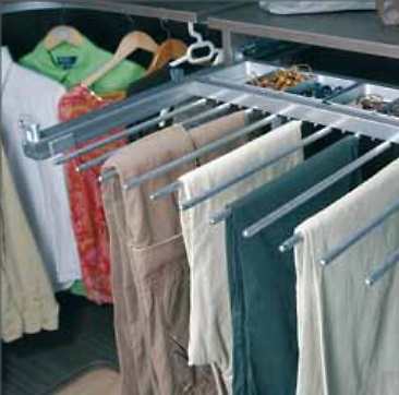 PANTALONERO EXTRAIBLE FIJACION LATERAL DOBLE CON BANDEJA ACCESORIOS 