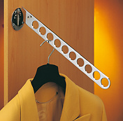 SOPORTE TRAJES 3 POSICIONES ABATIBLE 