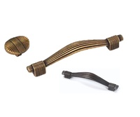 TIRADOR Y POMO MOD. REED ZAMAK